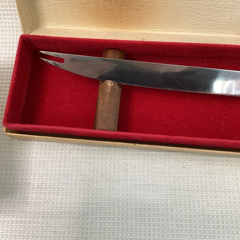 Vintage Gerber Legendary Blades Long Snickersnee Fork Tip Carving Knife with Box